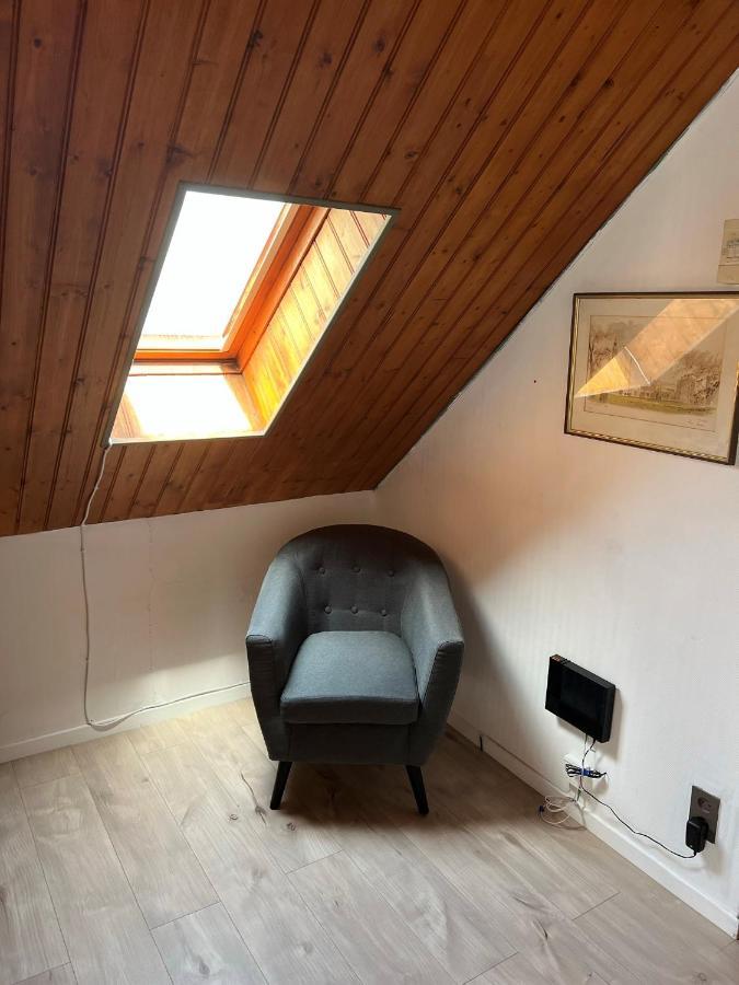 Top Floor Apartment With Mountain Views In The Centre Of Argeles Gazost Exteriör bild