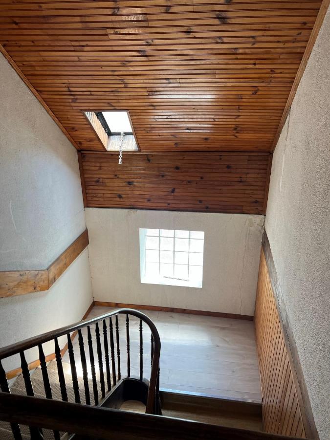 Top Floor Apartment With Mountain Views In The Centre Of Argeles Gazost Exteriör bild